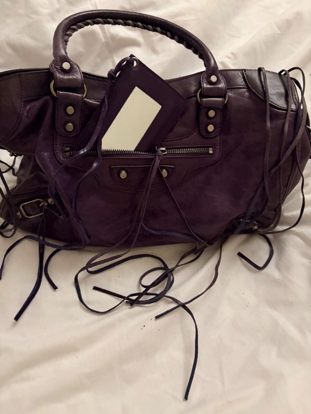 Yummy Purple Italian Distressed Leather Vintage Tote Bag!! - Picture 3 of 15